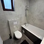 At Modern Boutique Apartamento Bucarest