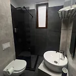 At Modern Boutique Apartamento Bucarest